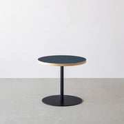 THE CAFE TABLE / リノリウム 全24色　Black Steel 1本脚 × ラウンド φ50 - 60