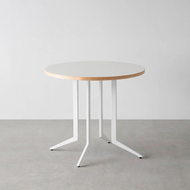 THE CAFE TABLE / リノリウム 全24色　White Steel 4本脚 × ラウンド φ61 - 80