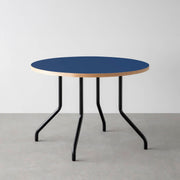 THE CAFE TABLE / リノリウム 全24色　Black Steel 4本脚 × ラウンド φ81 - 100