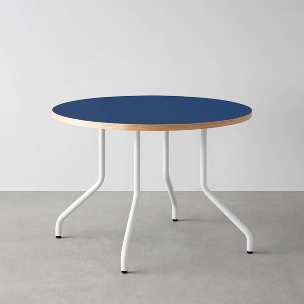 THE CAFE TABLE / リノリウム 全24色　White Steel 4本脚 × ラウンド φ81 - 100