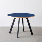 THE CAFE TABLE / リノリウム 全24色　Black Steel 4本脚 × ラウンド φ81 - 100