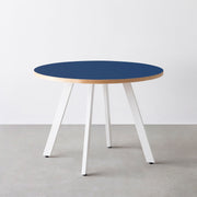 THE CAFE TABLE / リノリウム 全24色　White Steel 4本脚 × ラウンド φ81 - 100
