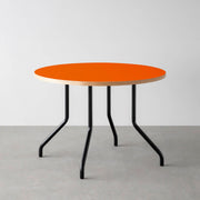 THE CAFE TABLE / リノリウム 全24色　Black Steel 4本脚 × ラウンド φ81 - 100
