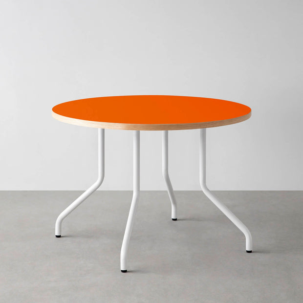 THE CAFE TABLE / リノリウム 全24色　White Steel 4本脚 × ラウンド φ81 - 100