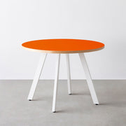 THE CAFE TABLE / リノリウム 全24色　White Steel 4本脚 × ラウンド φ81 - 100
