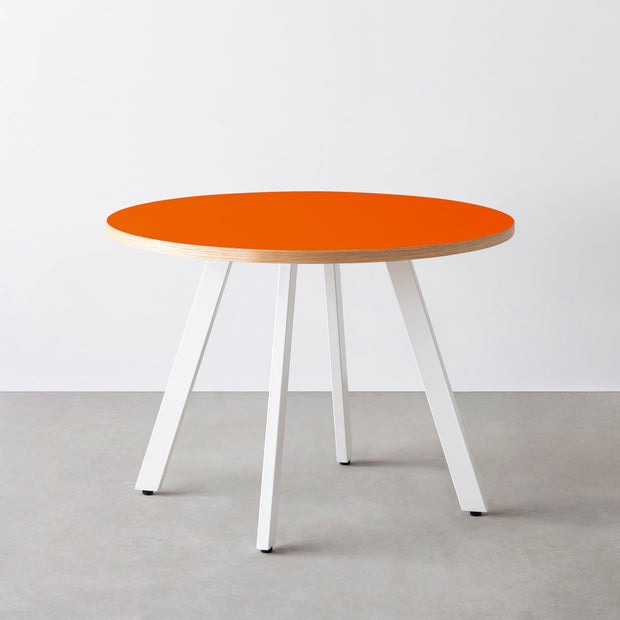 THE CAFE TABLE / リノリウム 全24色　White Steel 4本脚 × ラウンド φ81 - 100