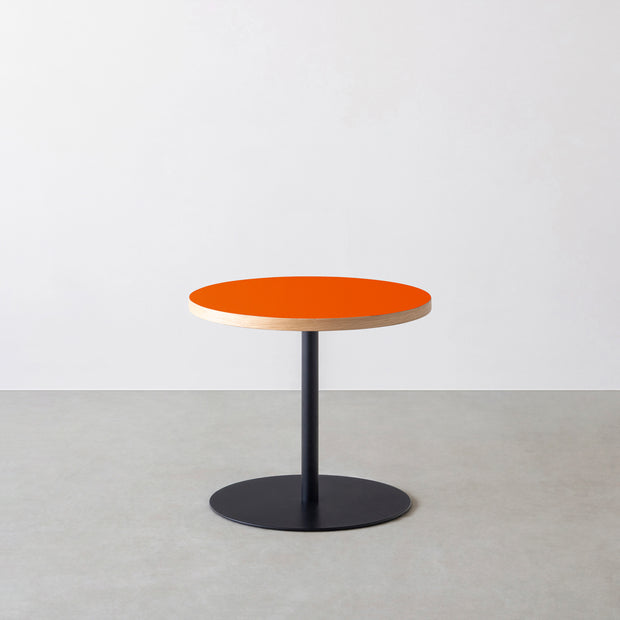 THE CAFE TABLE / リノリウム 全24色　Black Steel 1本脚 × ラウンド φ50 - 60