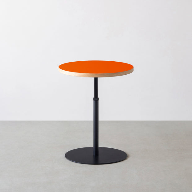 THE CAFE TABLE / リノリウム 全24色　Black Steel 1本脚 × ラウンド φ50 - 60