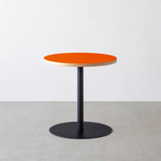 THE CAFE TABLE / リノリウム 全24色　Black Steel 1本脚 × ラウンド φ61 - 70