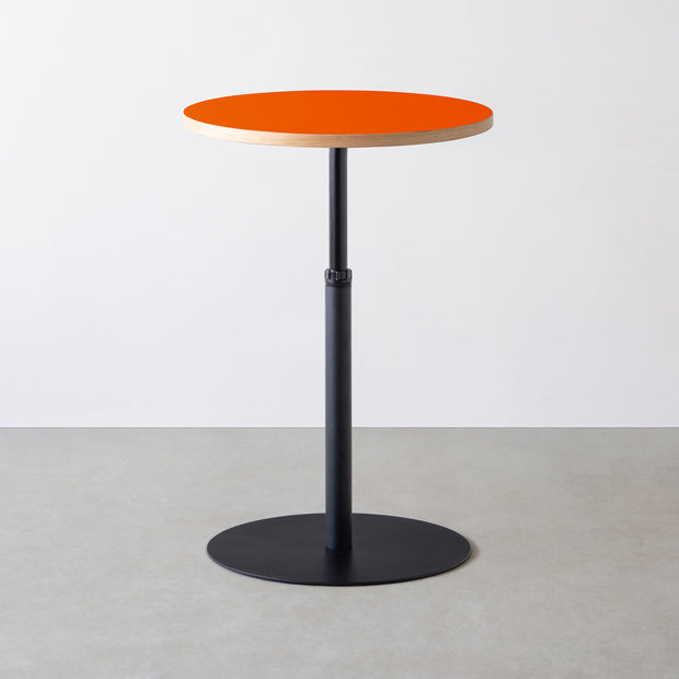 THE CAFE TABLE / リノリウム 全24色　Black Steel 1本脚 × ラウンド φ61 - 70