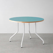 THE CAFE TABLE / リノリウム 全24色　White Steel 4本脚 × ラウンド φ81 - 100