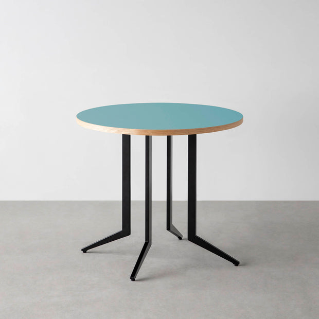 THE CAFE TABLE / リノリウム 全24色　Black Steel 4本脚 × ラウンド φ61 - 80