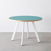 THE CAFE TABLE / リノリウム 全24色　White Steel 4本脚 × ラウンド φ81 - 100