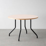 THE CAFE TABLE / リノリウム 全24色　Black Steel 4本脚 × ラウンド φ81 - 100