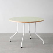 THE CAFE TABLE / リノリウム 全24色　White Steel 4本脚 × ラウンド φ81 - 100