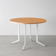 THE CAFE TABLE / リノリウム 全24色　White Steel 4本脚 × ラウンド φ81 - 100