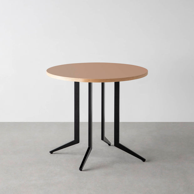 THE CAFE TABLE / リノリウム 全24色　Black Steel 4本脚 × ラウンド φ61 - 80