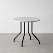 THE CAFE TABLE / リノリウム 全32色　Black Steel 4本脚 × ラウンド φ61 - 80