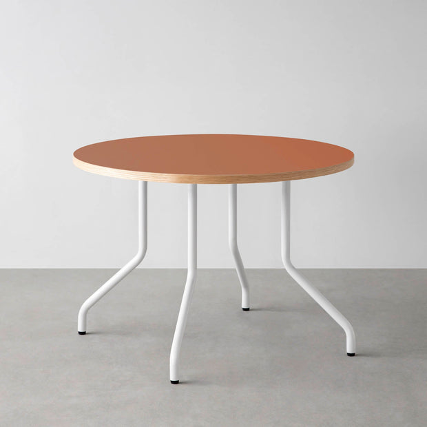 THE CAFE TABLE / リノリウム 全32色　White Steel 4本脚 × ラウンド φ81 - 100