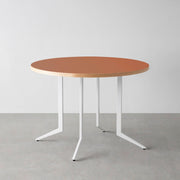 THE CAFE TABLE / リノリウム 全32色　White Steel 4本脚 × ラウンド φ81 - 100