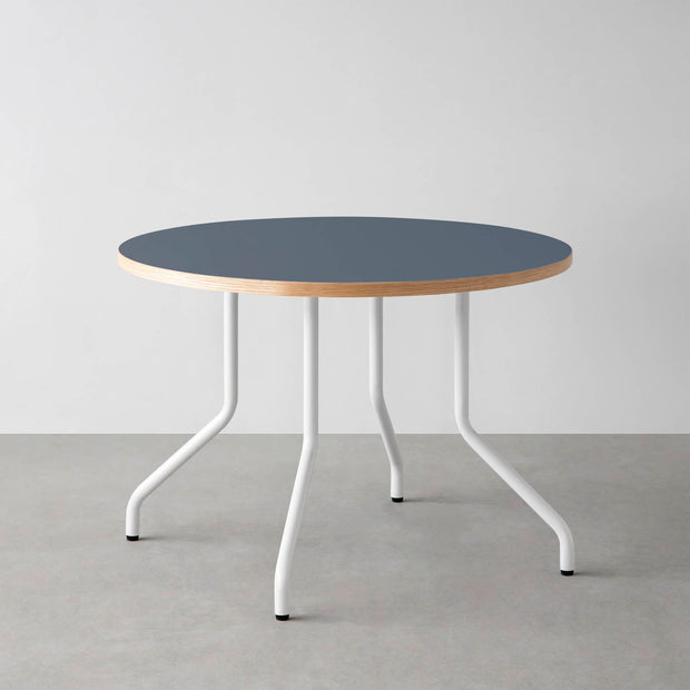 THE CAFE TABLE / リノリウム 全32色　White Steel 4本脚 × ラウンド φ81 - 100