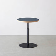 THE CAFE TABLE / リノリウム 全32色　Black Steel 1本脚 × ラウンド φ50 - 60