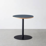 THE CAFE TABLE / リノリウム 全32色　Black Steel 1本脚 × ラウンド φ61 - 70