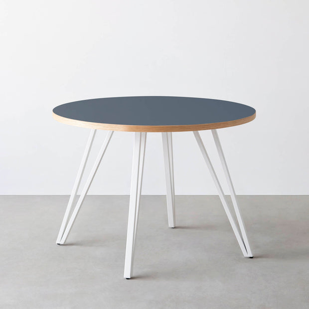 THE CAFE TABLE / リノリウム 全32色　White Steel 4本脚 × ラウンド φ81 - 100