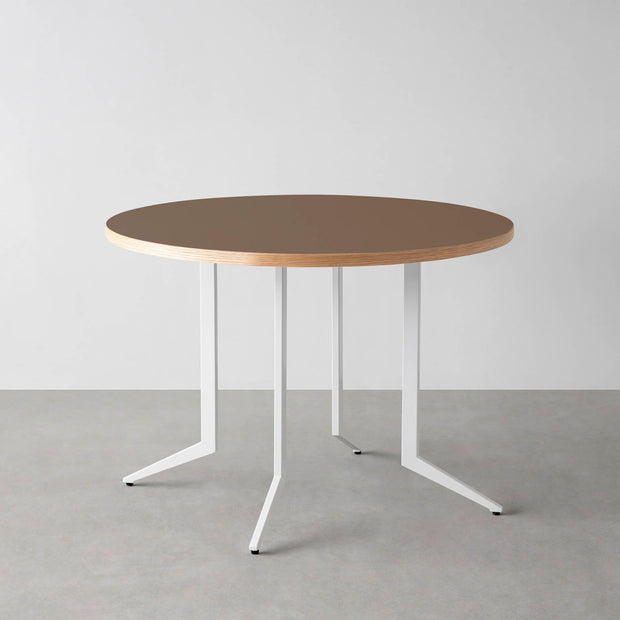 THE CAFE TABLE / リノリウム 全32色　White Steel 4本脚 × ラウンド φ81 - 100