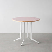 THE CAFE TABLE / リノリウム 全32色　White Steel 4本脚 × ラウンド φ61 - 80