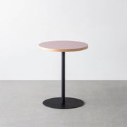 THE CAFE TABLE / リノリウム 全32色　Black Steel 1本脚 × ラウンド φ50 - 60