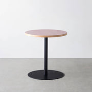 THE CAFE TABLE / リノリウム 全32色　Black Steel 1本脚 × ラウンド φ61 - 70