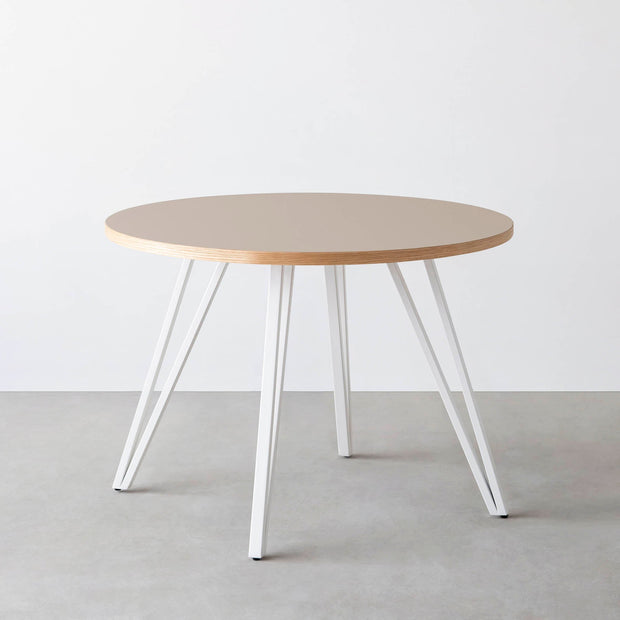 THE CAFE TABLE / リノリウム 全32色　White Steel 4本脚 × ラウンド φ81 - 100