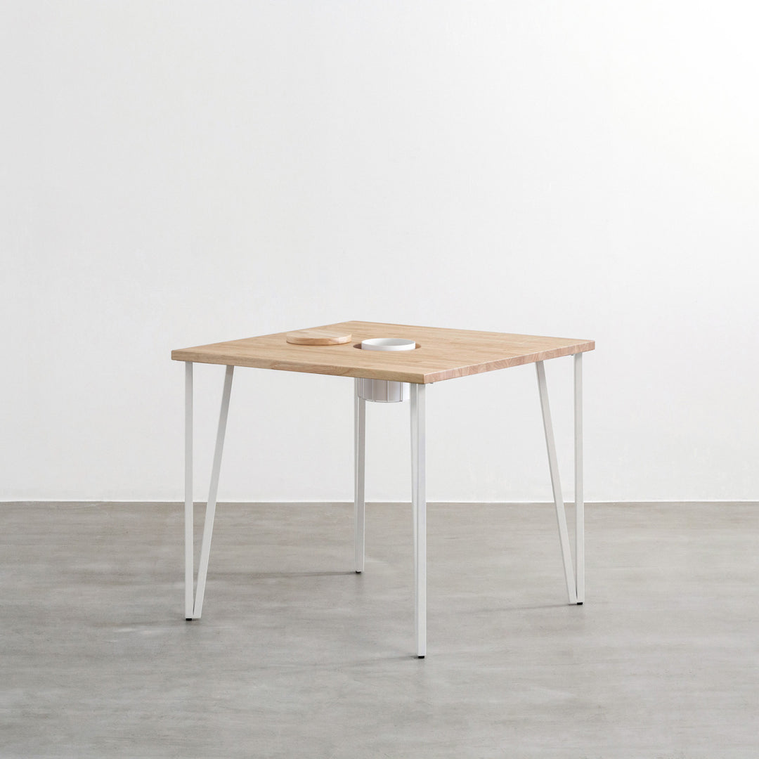 THE CAFE TABLE / ラバーウッド White Steel トライアングル Straight