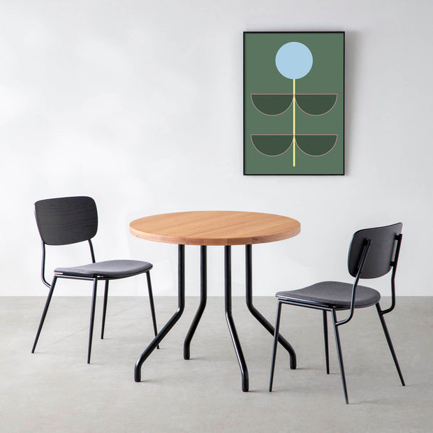 THE CAFE TABLE / 無垢 レッドオーク　Black Steel 4本脚 × ラウンド φ61 - 80