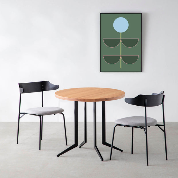 THE CAFE TABLE / 無垢 レッドオーク　Black Steel 4本脚 × ラウンド φ61 - 80