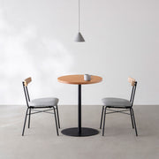 THE CAFE TABLE / 無垢 レッドオーク　Black Steel 1本脚 × ラウンド φ50 - 60