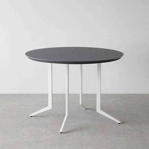 THE CAFE TABLE / FENIX NTM 全9色　White Steel 4本脚 × ラウンド φ81 - 100