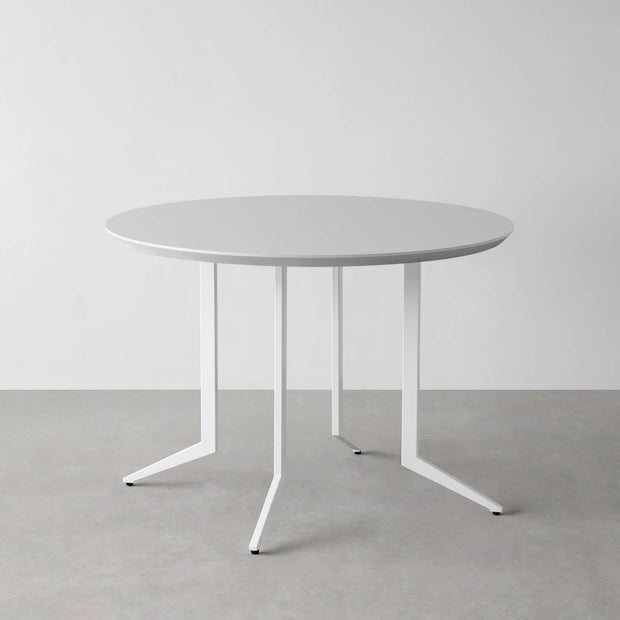 THE CAFE TABLE / FENIX NTM 全9色　White Steel 4本脚 × ラウンド φ81 - 100