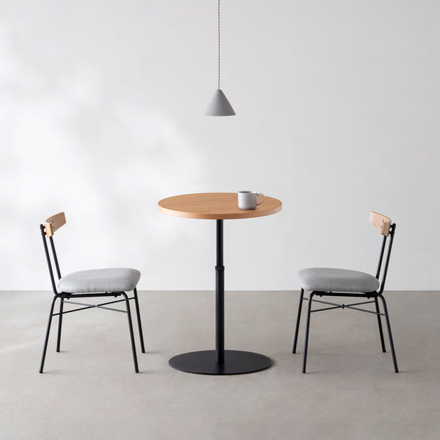 THE CAFE TABLE / ホワイトオーク　Black Steel 1本脚 × ラウンド φ50 - 60