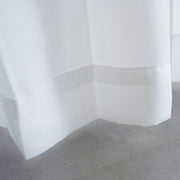 UVカット機能のあるホワイトのプライバシーレースカーテン（裾）