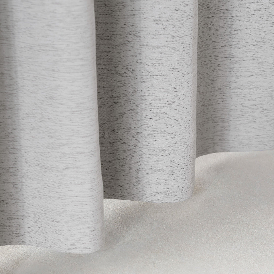 SAMPLE / Smooth - Elegant ヒートブロック 遮光 プリーツカーテン