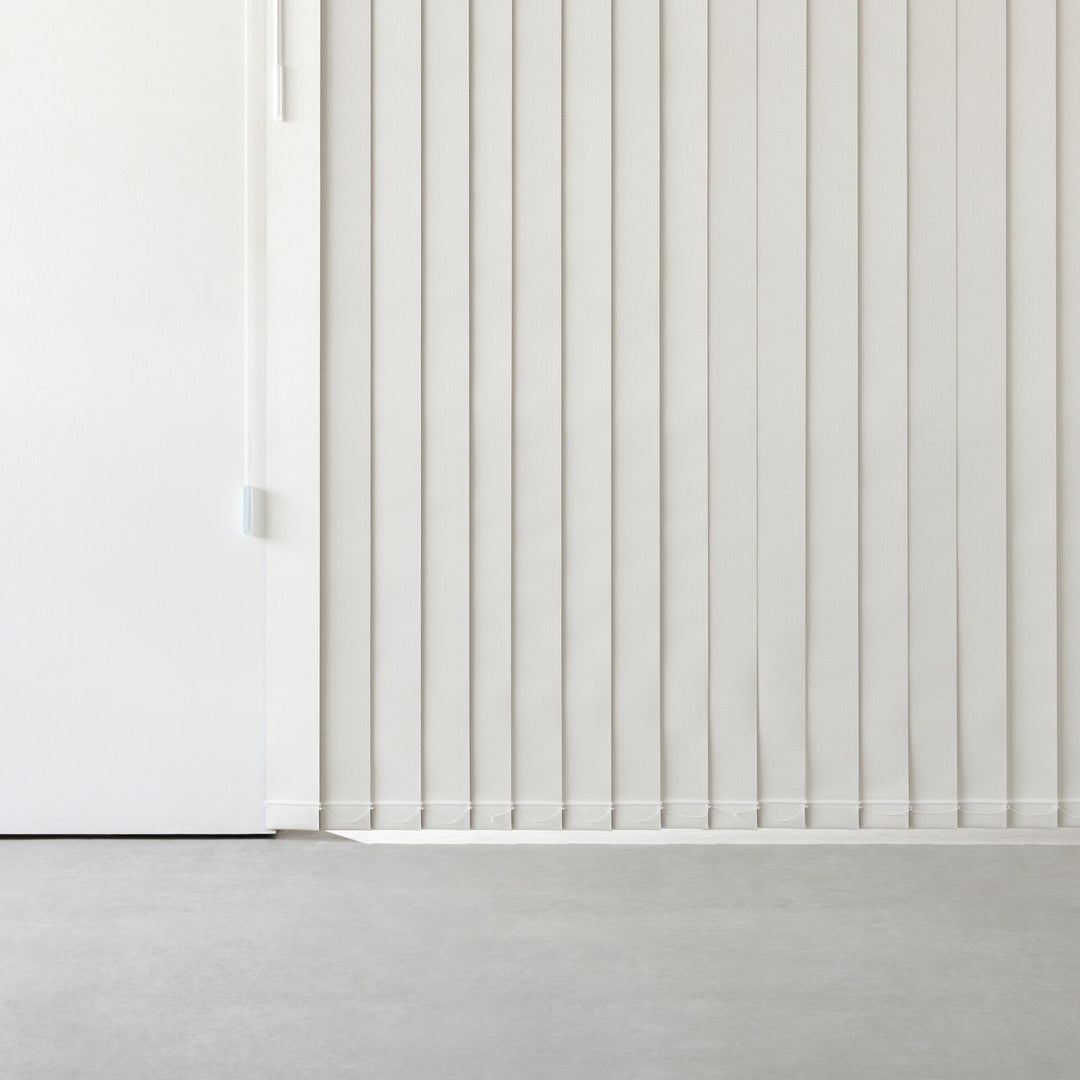 Elegance - Harmony 柔らかな風合いの 遮光 バーチカルブラインド