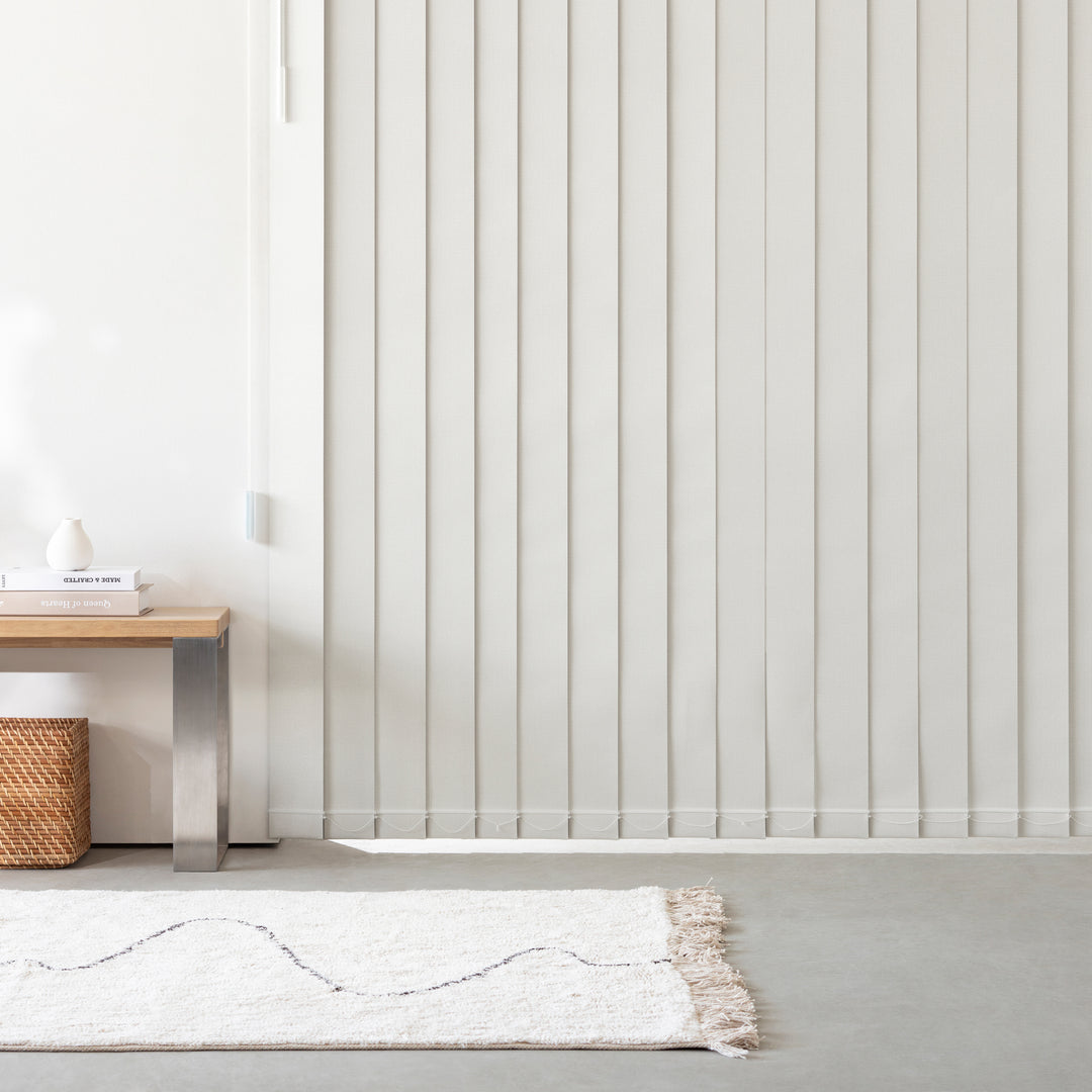 Elegance - Harmony 柔らかな風合いの 遮光 バーチカルブラインド