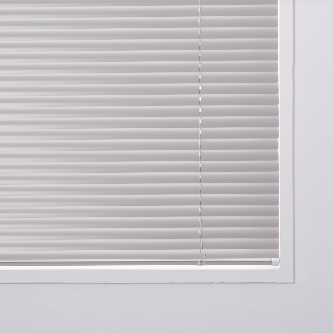 アルミブラインド 遮熱 標準仕様 – KANADEMONO