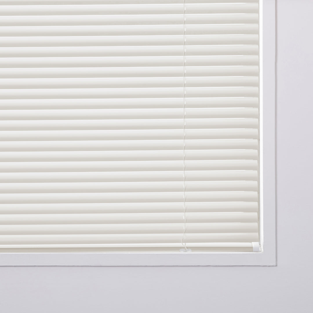 アルミブラインド 遮熱 標準仕様 – KANADEMONO