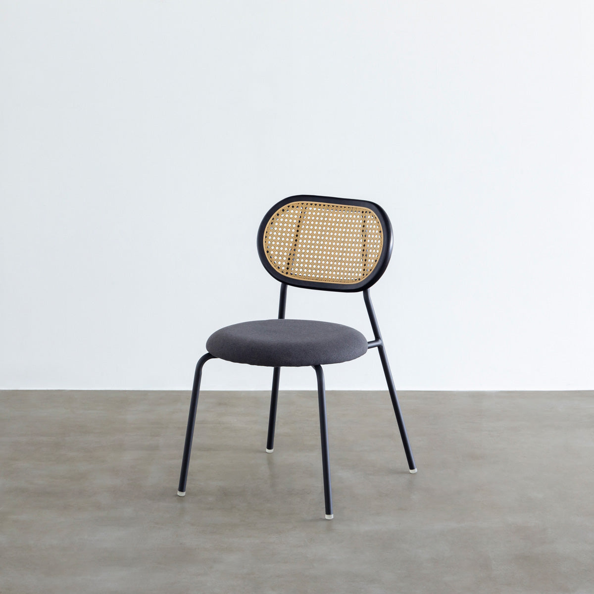 Retro - Modern　ラタン調 ダイニングチェア (Dark Gray)