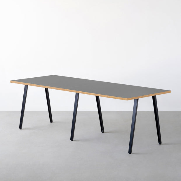 THE TABLE / リノリウム ベージュ・グレー系 × Black Steel × W181 - 300cm