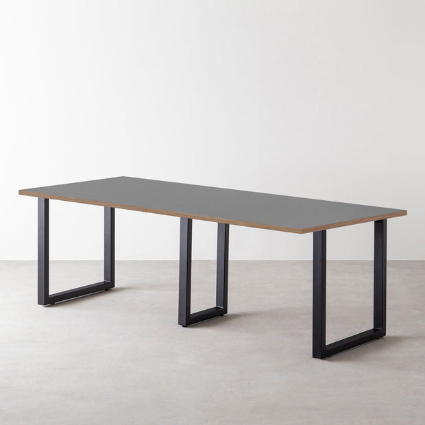 THE TABLE / リノリウム ベージュ・グレー系 × Black Steel × W181 - 300cm