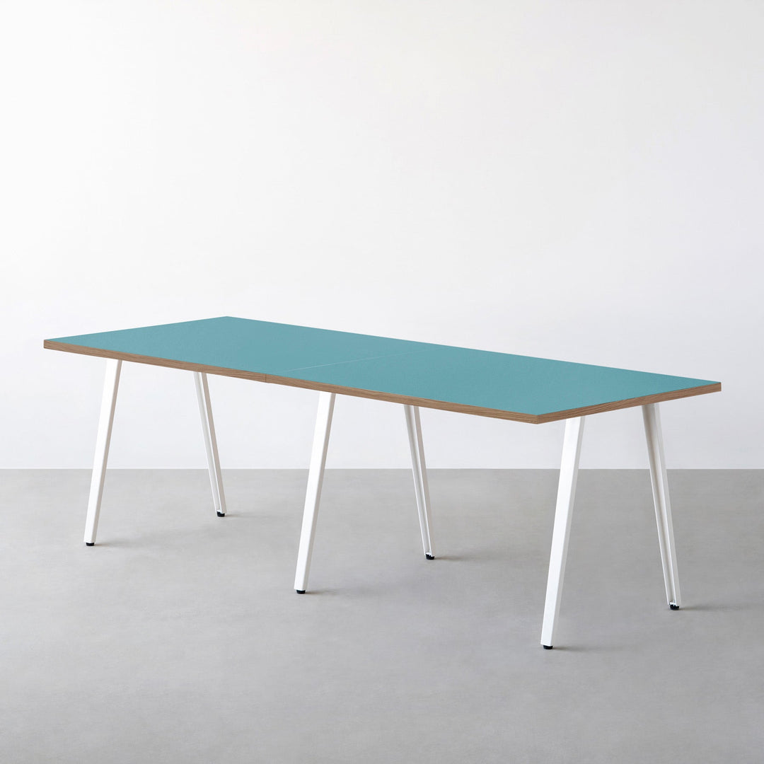 THE TABLE / リノリウム ベージュ・グレー系 × White Steel